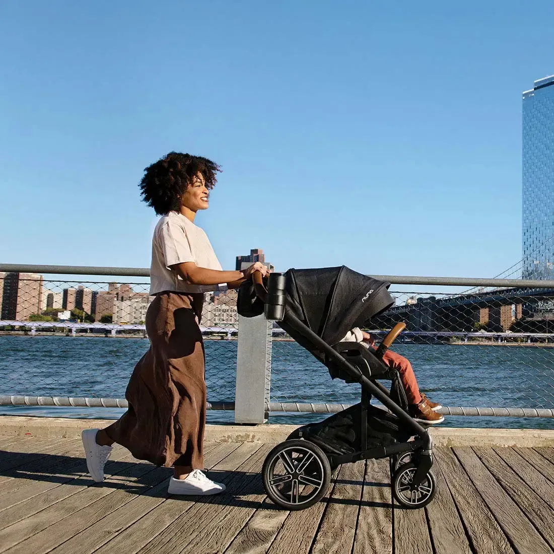 MIXX Next   Pipa Aire RX Travel System by Nuna