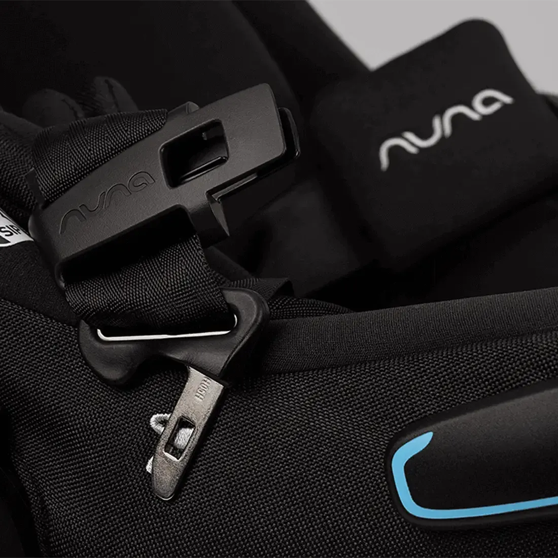 MIXX Next   Pipa Aire RX Travel System by Nuna