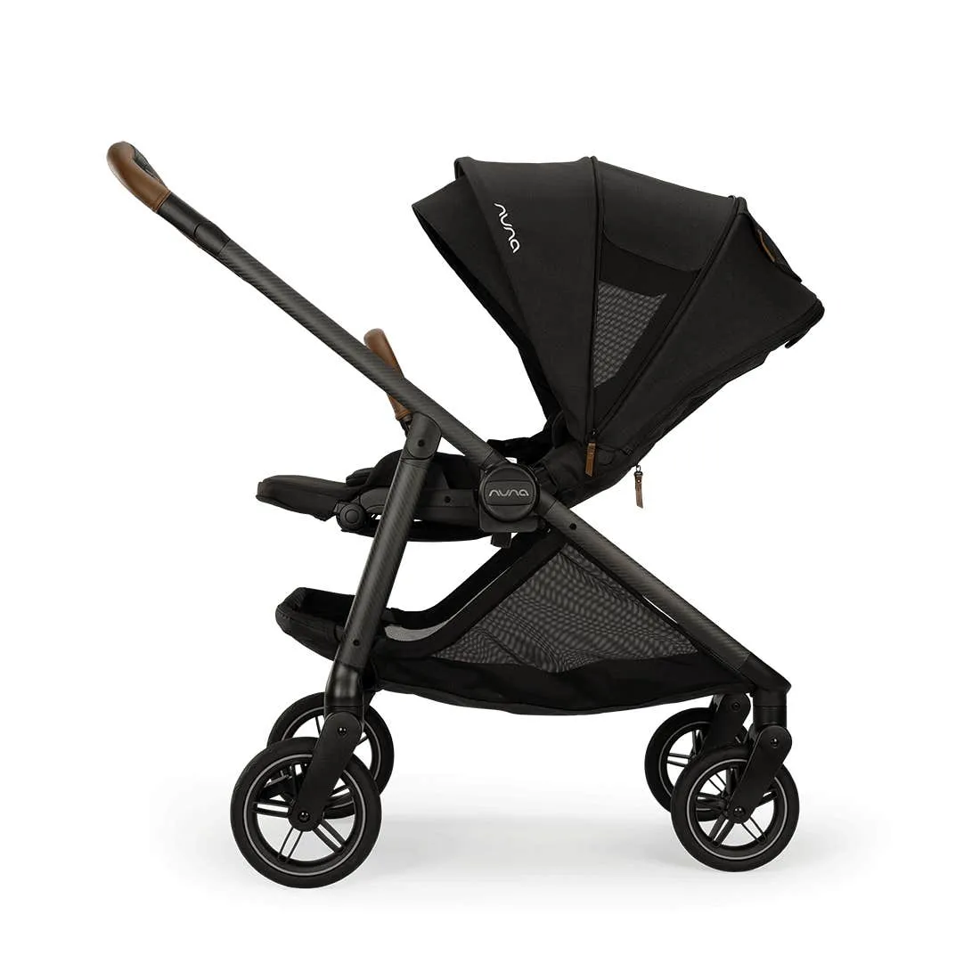 PIPA urbn   Swiv Travel System by Nuna