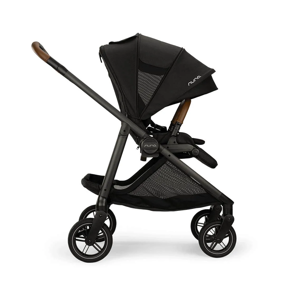 PIPA urbn   Swiv Travel System by Nuna