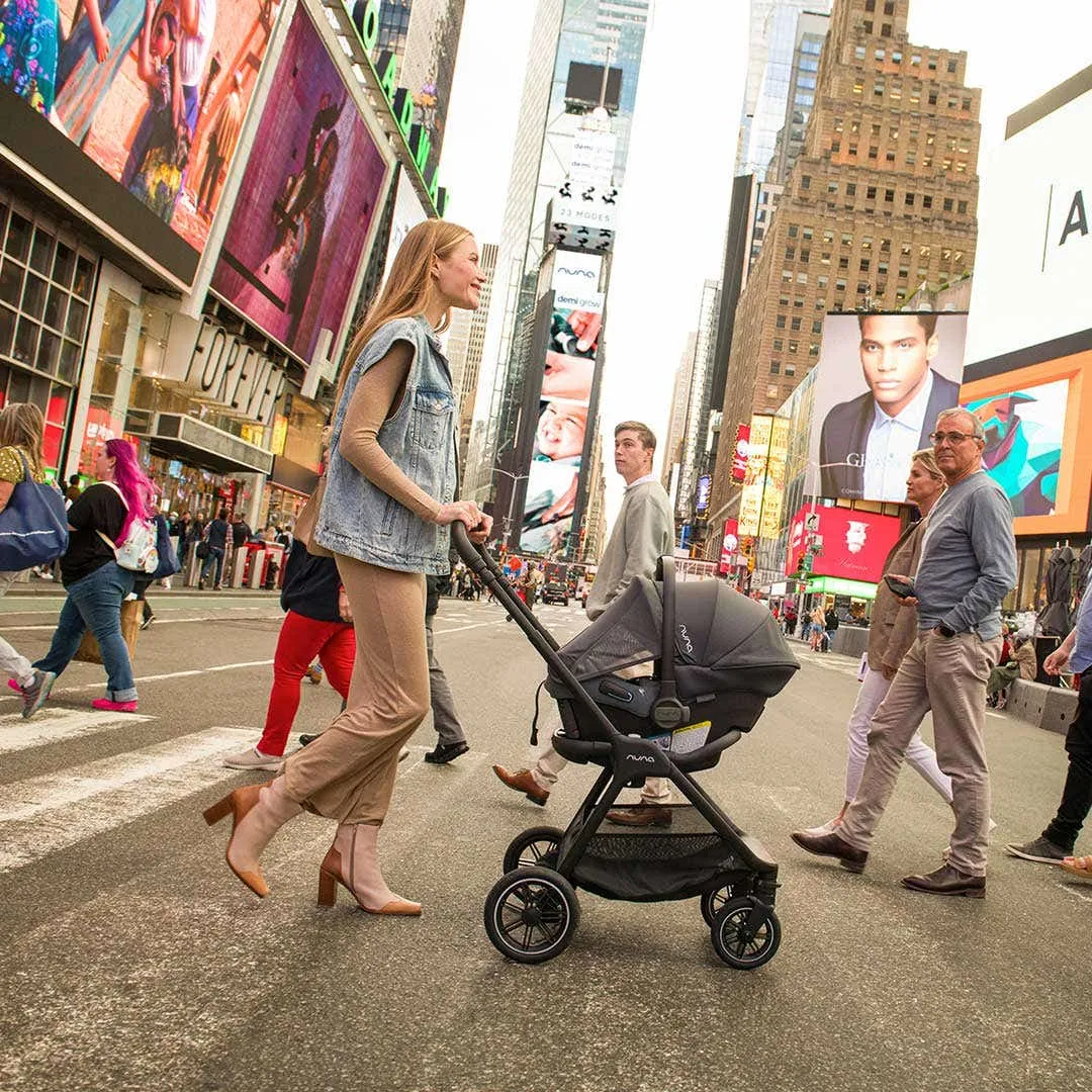 PIPA urbn   TRIV next Travel System by Nuna